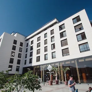 vizitați hotelul